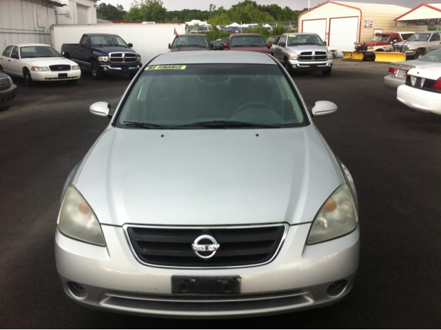 2002 Nissan Altima Pickupslt Quad Cab SWB 4WD 4x4 Truck