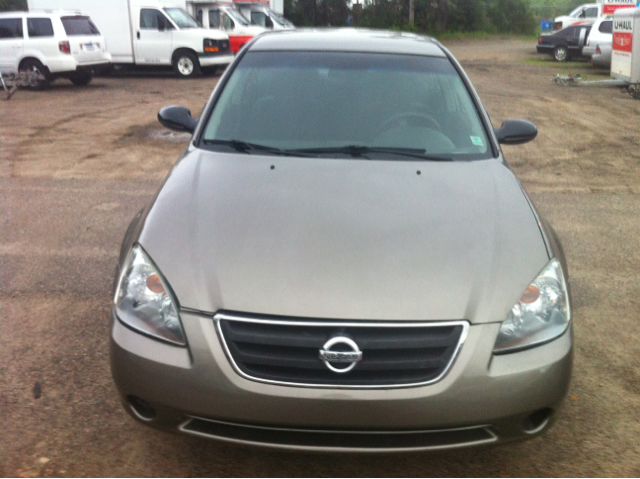 2002 Nissan Altima Pickupslt Quad Cab SWB 4WD 4x4 Truck