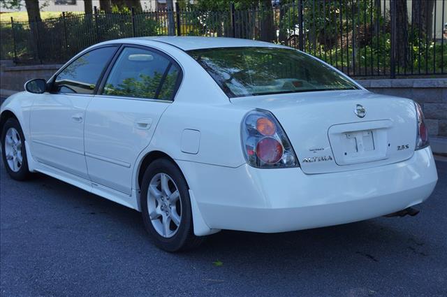 2002 Nissan Altima Unknown