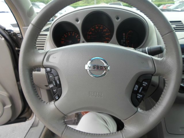 2002 Nissan Altima LE