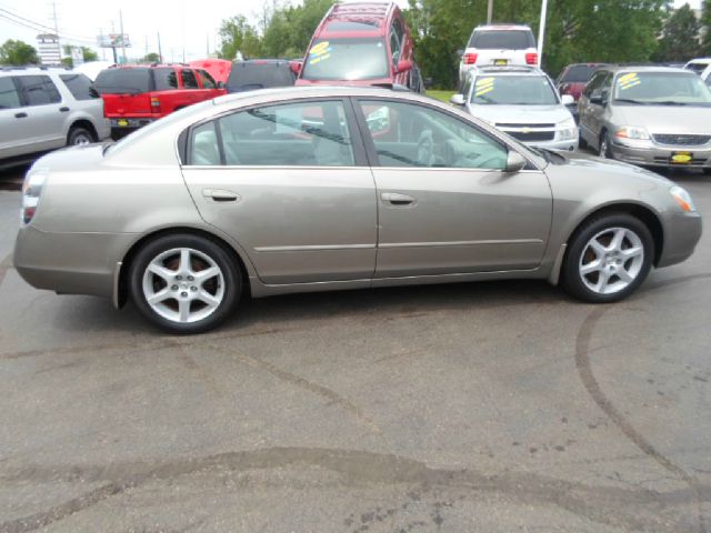 2002 Nissan Altima LE