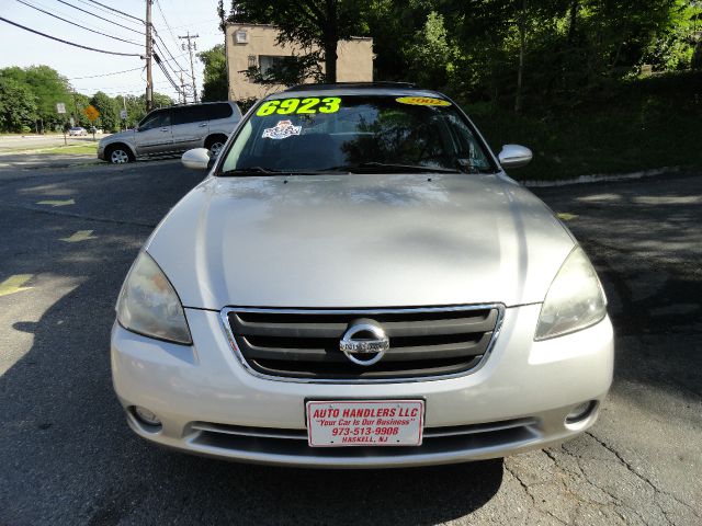 2002 Nissan Altima LE