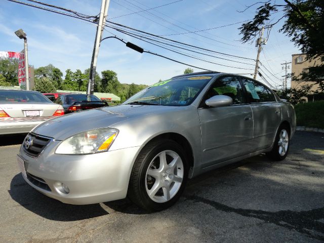 2002 Nissan Altima LE