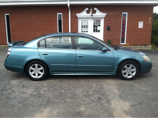 2002 Nissan Altima SLT Quad Cab 2WD
