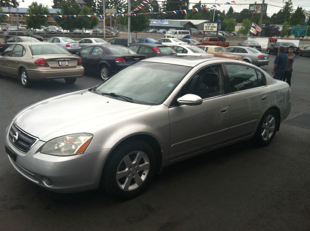 2002 Nissan Altima SLT Quad Cab 2WD