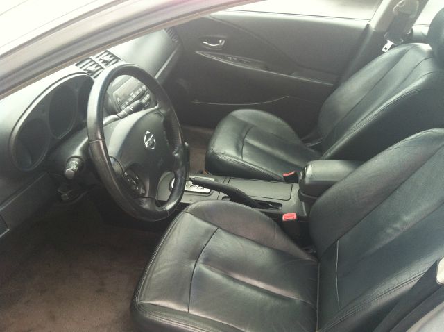 2002 Nissan Altima SLT Quad Cab 2WD