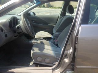 2002 Nissan Altima Pickupslt Quad Cab SWB 4WD 4x4 Truck