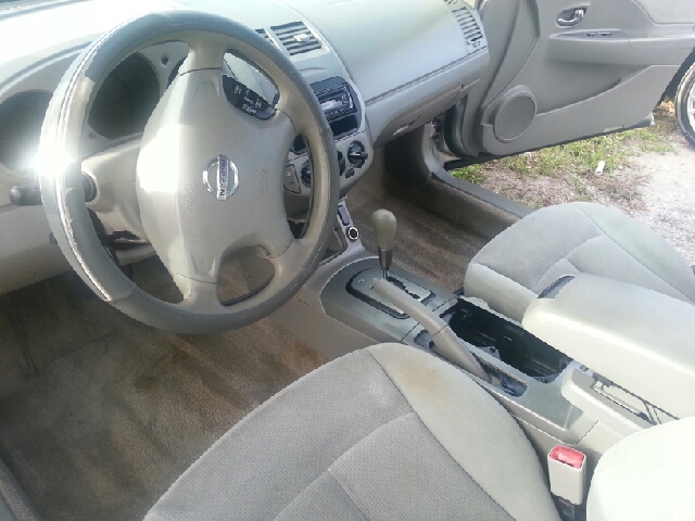 2002 Nissan Altima Unknown