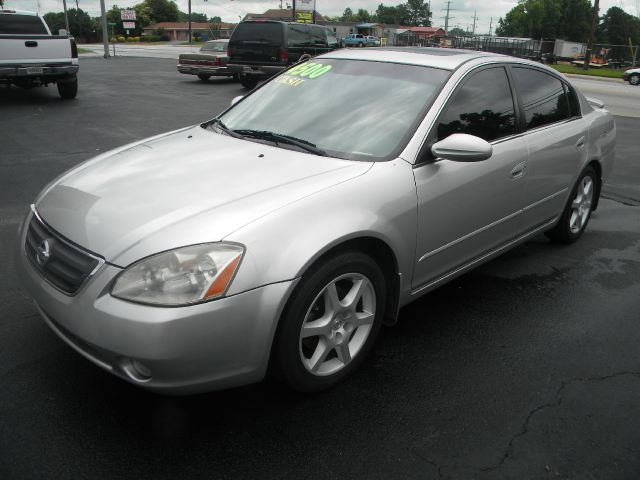 2002 Nissan Altima LE