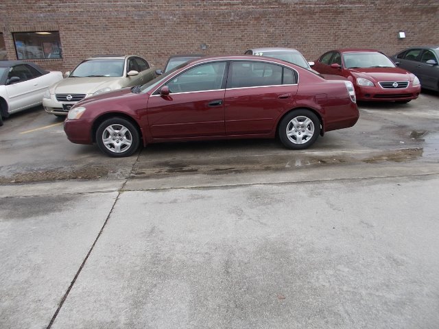 2002 Nissan Altima Pickupslt Quad Cab SWB 4WD 4x4 Truck