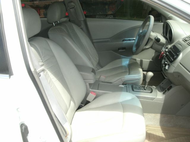 2002 Nissan Altima Pickupslt Quad Cab SWB 4WD 4x4 Truck