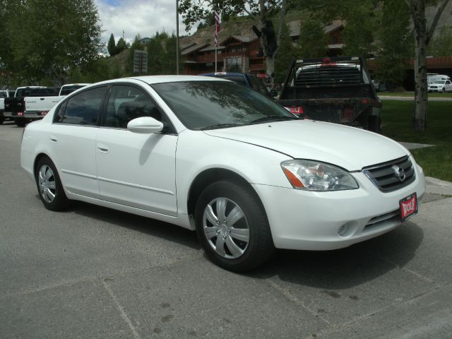 2002 Nissan Altima Pickupslt Quad Cab SWB 4WD 4x4 Truck