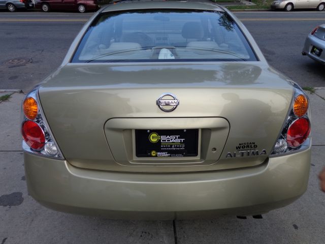 2002 Nissan Altima GS-R