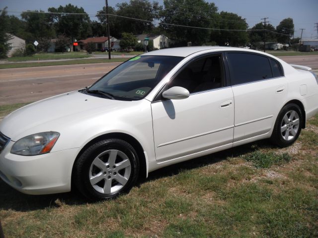 2002 Nissan Altima GS-R