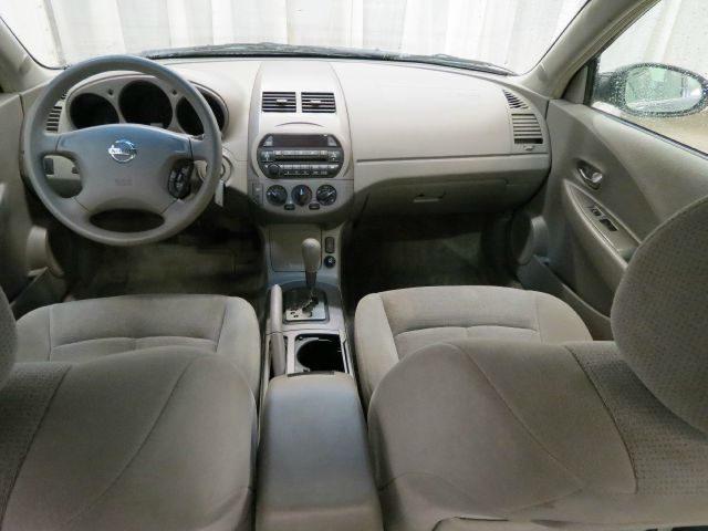 2002 Nissan Altima Pickupslt Quad Cab SWB 4WD 4x4 Truck
