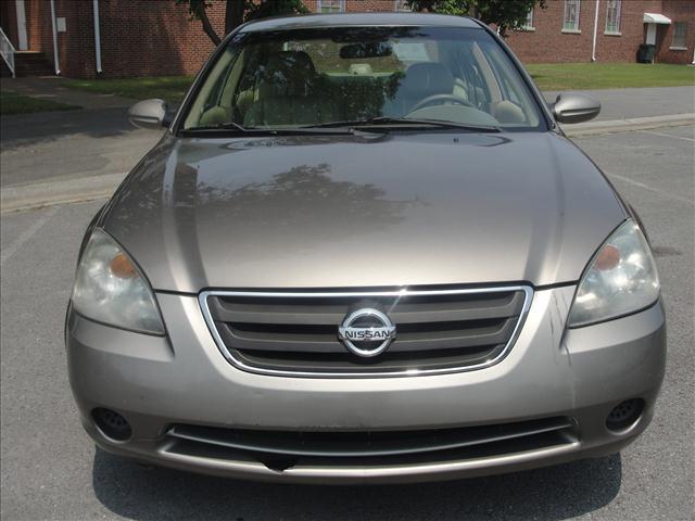 2003 Nissan Altima XR