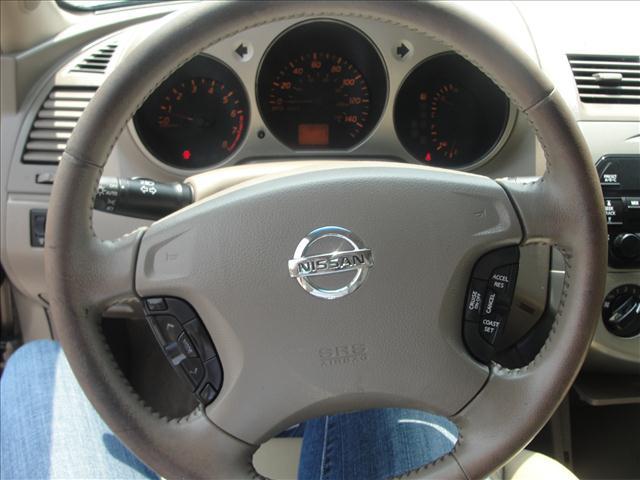 2003 Nissan Altima XR