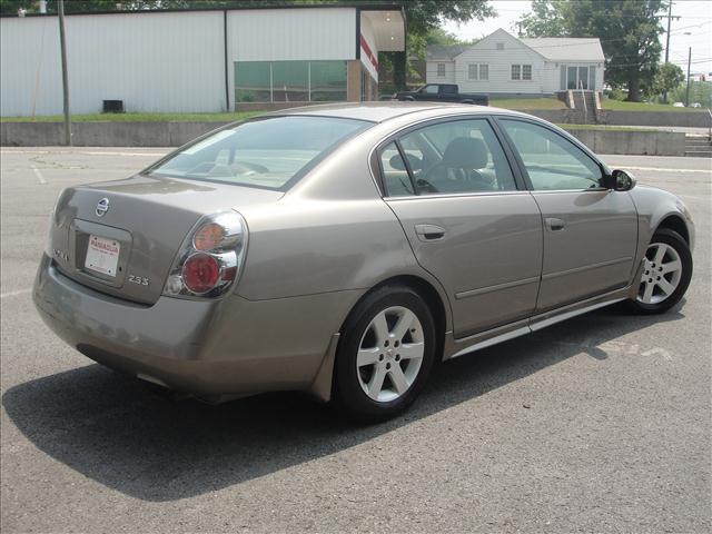 2003 Nissan Altima XR