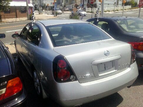 2003 Nissan Altima LE