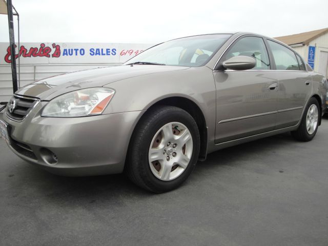 2003 Nissan Altima Pickupslt Quad Cab SWB 4WD 4x4 Truck