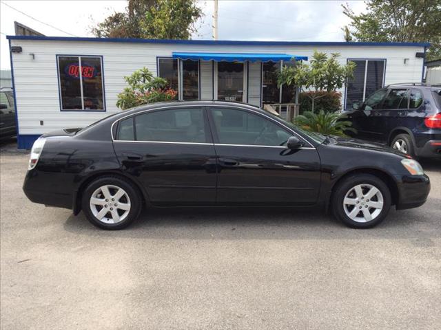 2003 Nissan Altima Limited Trail Rated