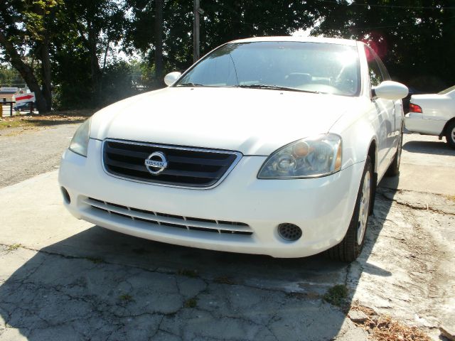 2003 Nissan Altima Pickupslt Quad Cab SWB 4WD 4x4 Truck