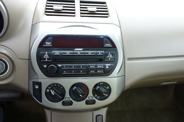 2003 Nissan Altima SLT Quad Cab 2WD