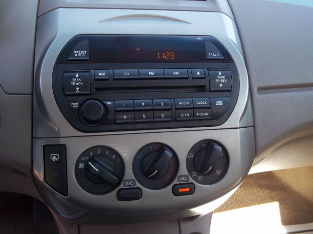 2003 Nissan Altima Pickupslt Quad Cab SWB 4WD 4x4 Truck