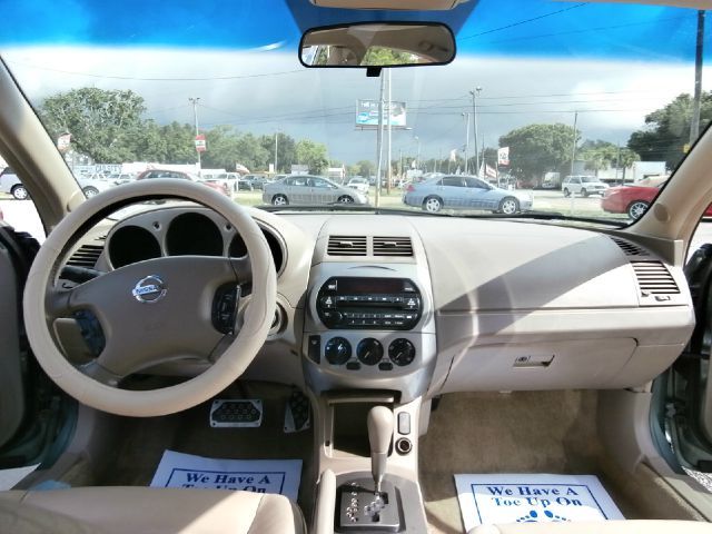 2003 Nissan Altima LE