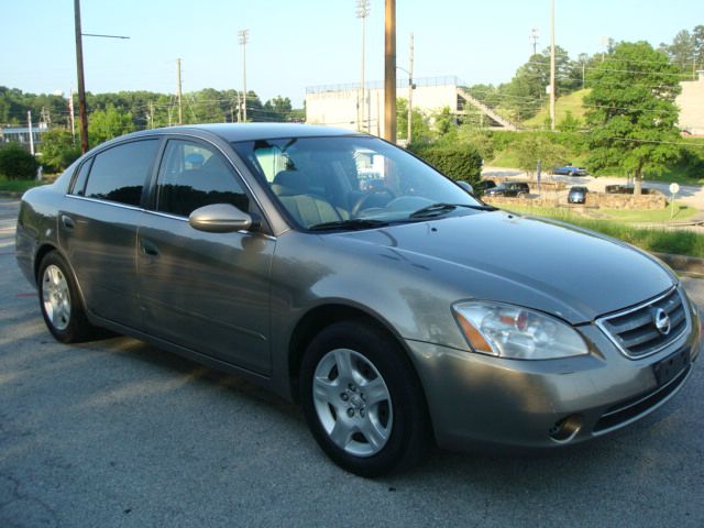2003 Nissan Altima Pickupslt Quad Cab SWB 4WD 4x4 Truck