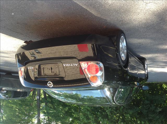 2003 Nissan Altima Pickupslt Quad Cab SWB 4WD 4x4 Truck