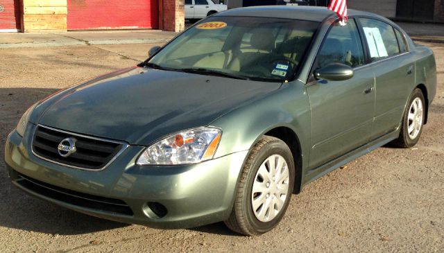2003 Nissan Altima Unknown