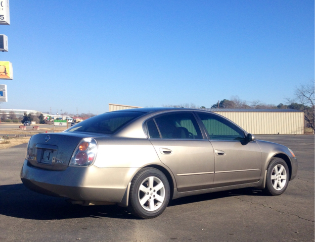 2003 Nissan Altima GS-R
