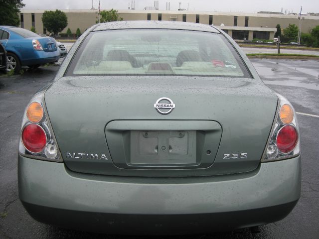 2003 Nissan Altima Pickupslt Quad Cab SWB 4WD 4x4 Truck