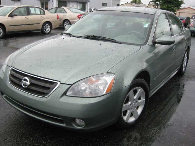 2003 Nissan Altima Pickupslt Quad Cab SWB 4WD 4x4 Truck