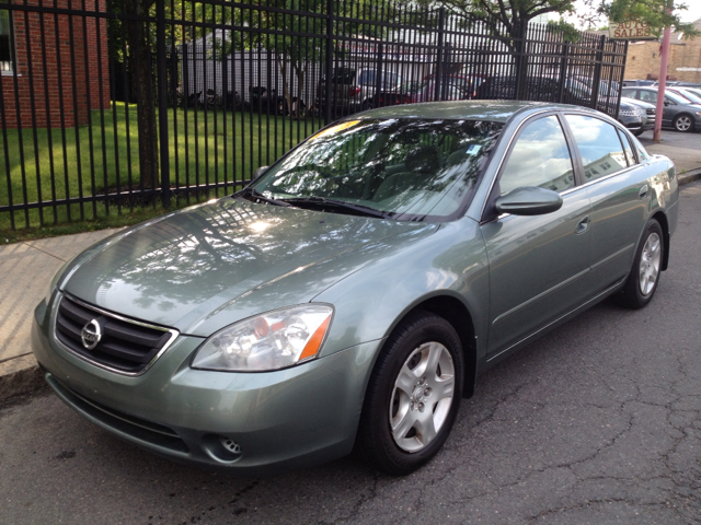 2003 Nissan Altima Pickupslt Quad Cab SWB 4WD 4x4 Truck