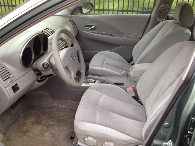 2003 Nissan Altima Pickupslt Quad Cab SWB 4WD 4x4 Truck