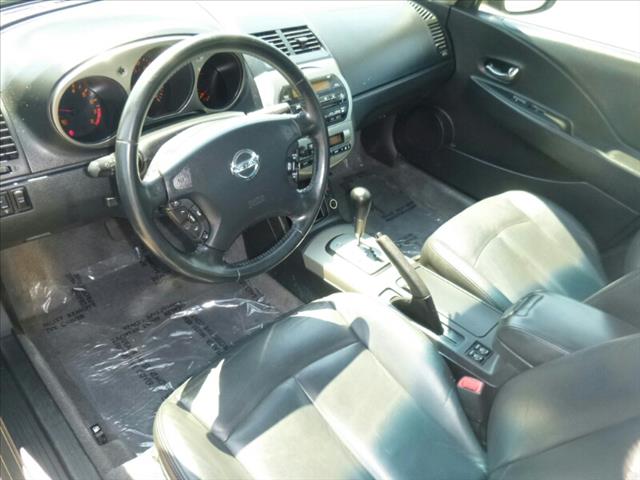 2003 Nissan Altima Ext Cab 143.5 WB 4WD 4x4 Truck