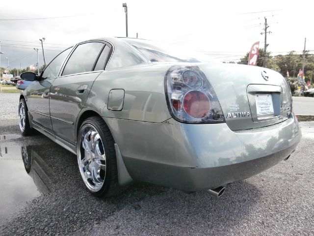 2003 Nissan Altima LE
