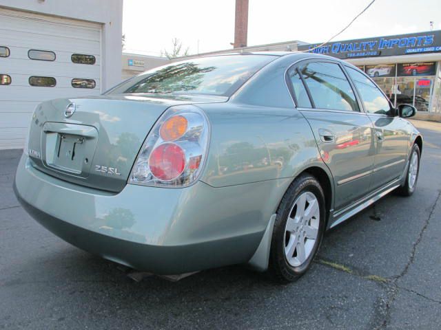 2003 Nissan Altima SLT Quad Cab 2WD