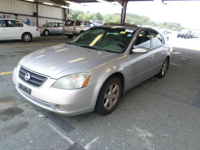 2003 Nissan Altima Pickupslt Quad Cab SWB 4WD 4x4 Truck