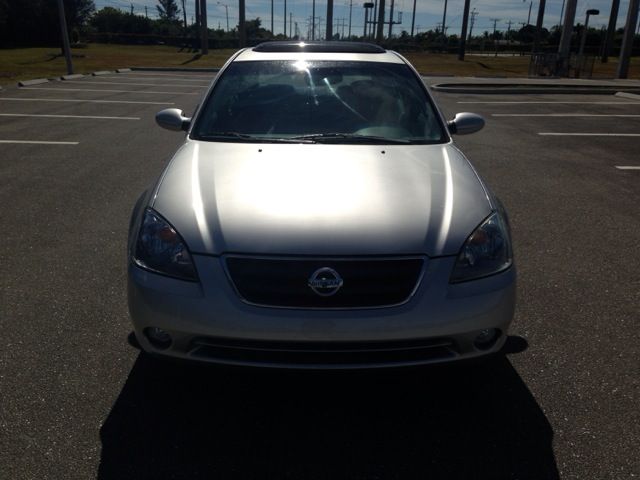 2003 Nissan Altima Pickupslt Quad Cab SWB 4WD 4x4 Truck
