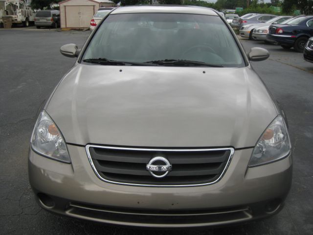 2003 Nissan Altima Pickupslt Quad Cab SWB 4WD 4x4 Truck