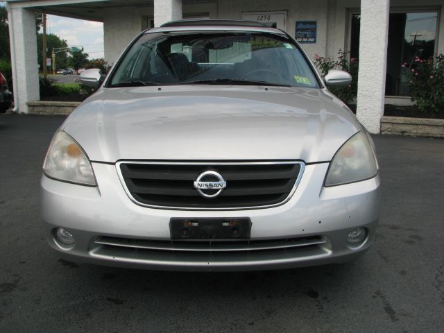 2003 Nissan Altima LE