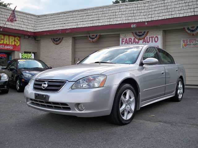 2003 Nissan Altima LE