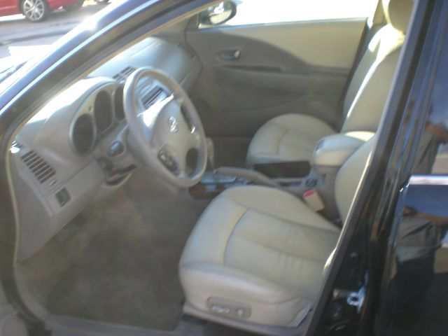 2003 Nissan Altima SLT Quad Cab 2WD