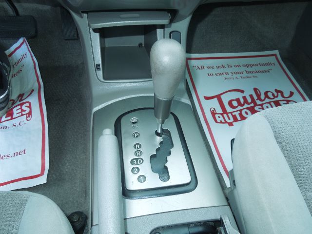 2003 Nissan Altima Pickupslt Quad Cab SWB 4WD 4x4 Truck