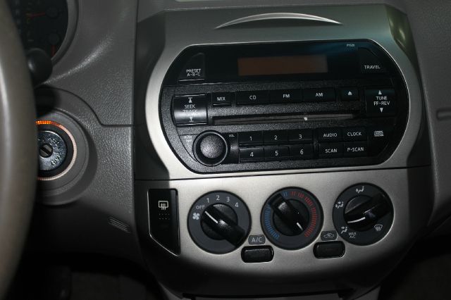 2003 Nissan Altima Pickupslt Quad Cab SWB 4WD 4x4 Truck