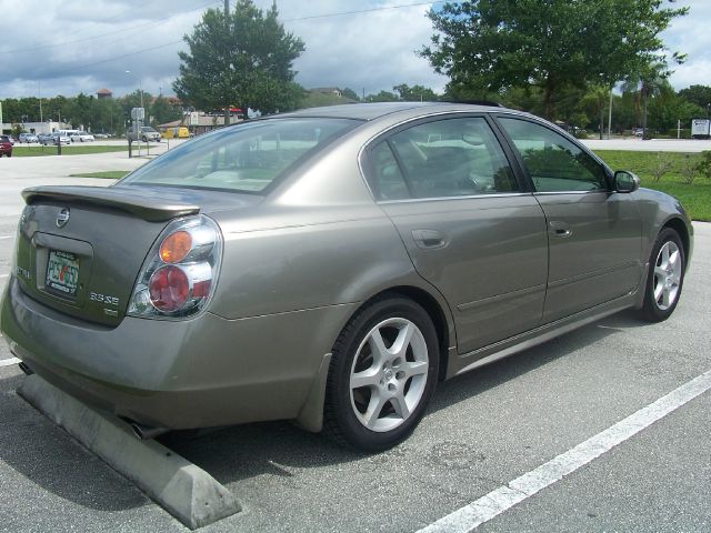 2003 Nissan Altima LE