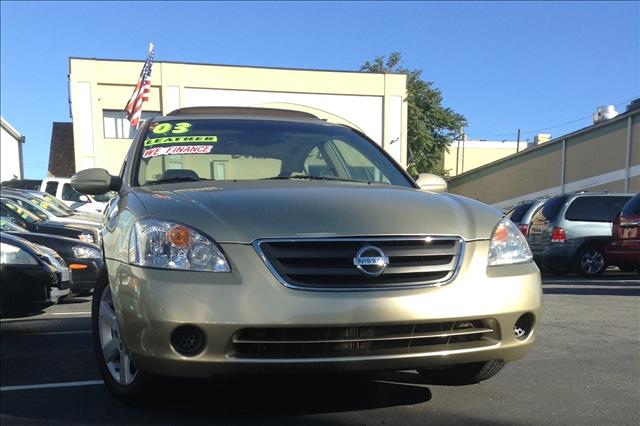 2003 Nissan Altima Unknown